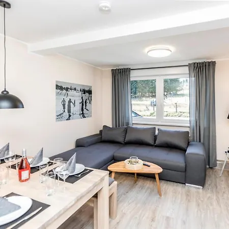 Апартаменти Smart Haus Jade 201 *